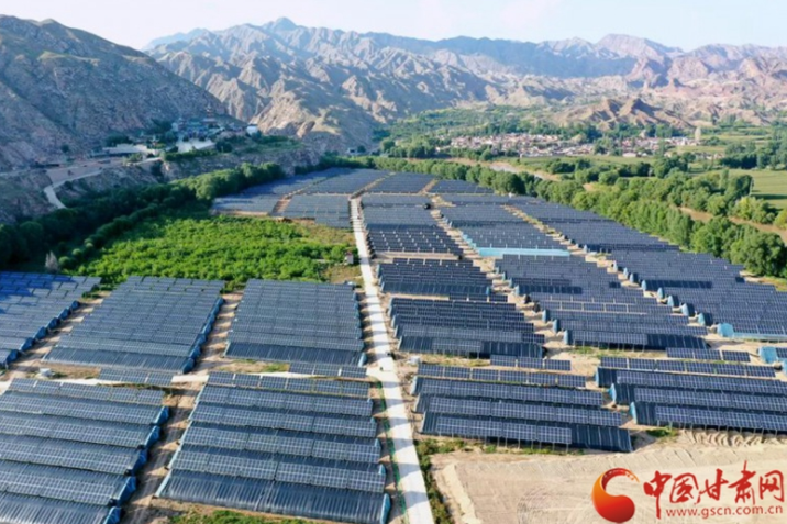 【奮斗百年路 啟航新征程 脫貧攻堅答卷】以村為家，把貧困戶當家人——記全國脫貧攻堅先進個人錢有